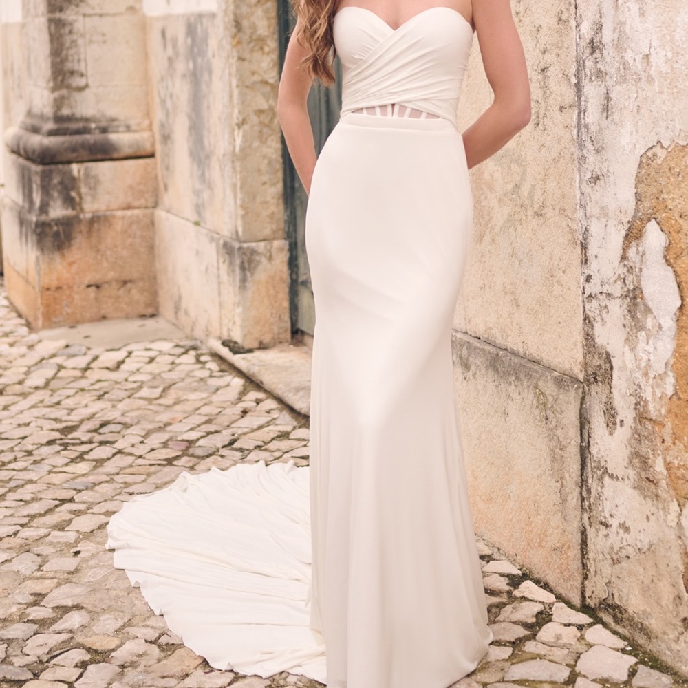 Bodie- Maggie Sottero - Picture 2 of 10